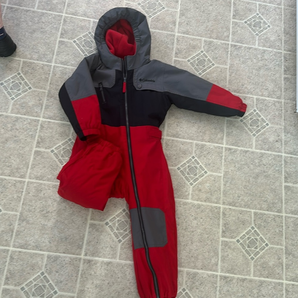Columbia full snow suit 4t
